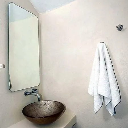Apartment Amazing Naxos For 6 Modern Furnishings